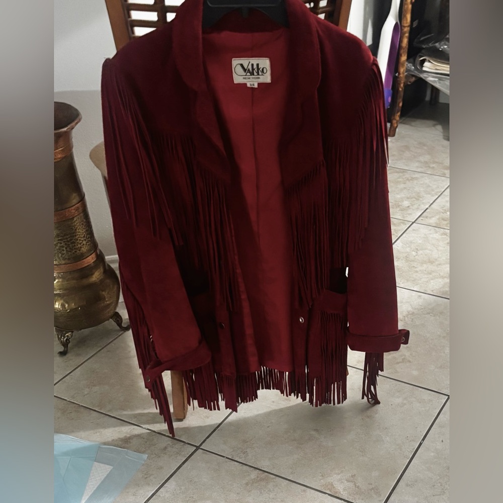 Amazing Vintage red suede fringe jacket - Picture 2 of 5